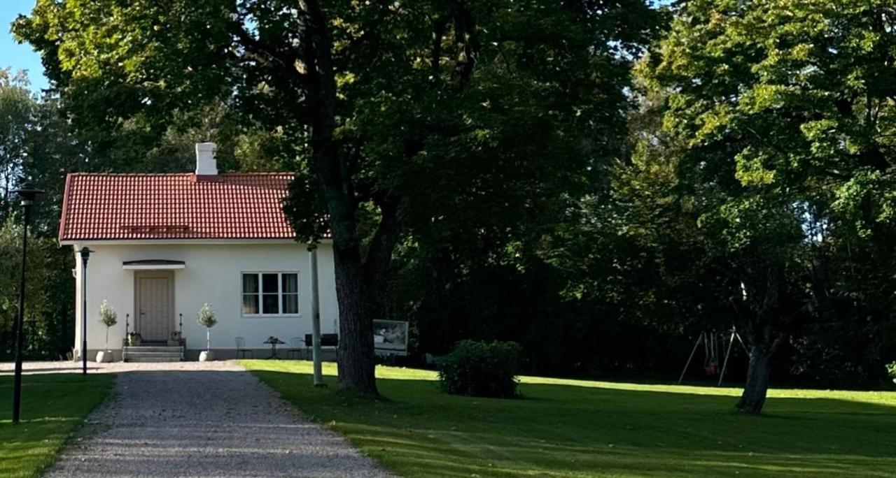 Pastors Praestgarden Villa Norberg Exterior photo